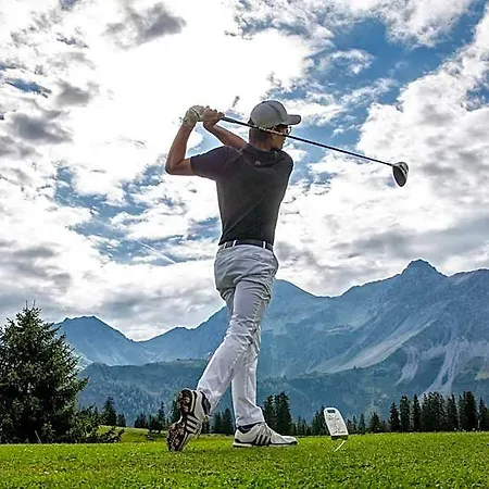 Golf- & Hof Maran