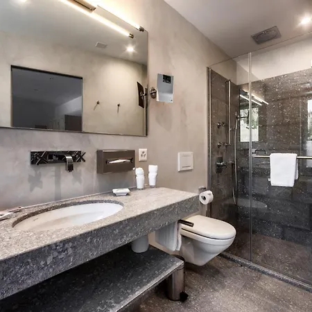 Golf- & Hof Maran Hotel Arosa